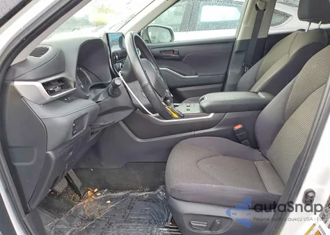 2023 Toyota Highlander Hybrid Le z USA, uszkodzony, nr VIN 5TDBBRCH2PS589262